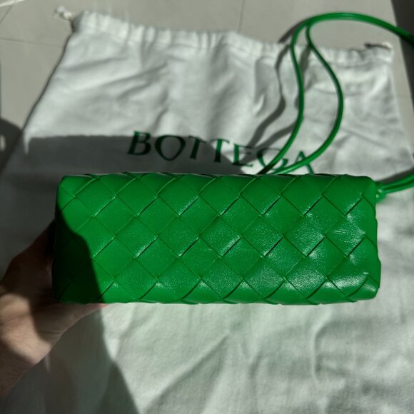 Bottega Veneta Mini Loop camera bag green parakeet - Picture 4 of 11